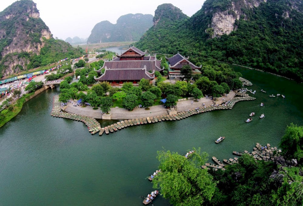 Hoa Lu Ancient Capital was recognized as World Cultural and Natural Heritage by UNESCO in 2014